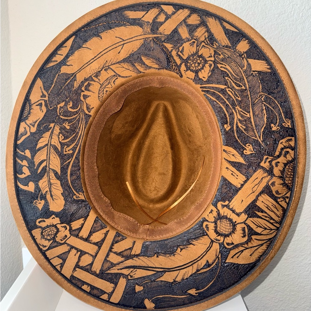 NEW never worn Hand burned RODEO faithful wide brim cowgirl western ready to go